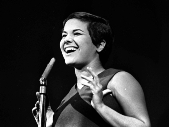 Elis Regina: a intensidade de quem cantou, amou e viveu sem filtros